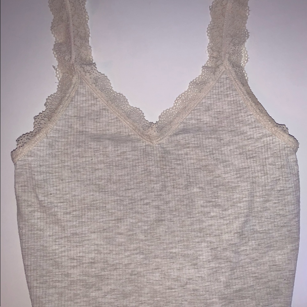 White american eagle crop tank. size xs.